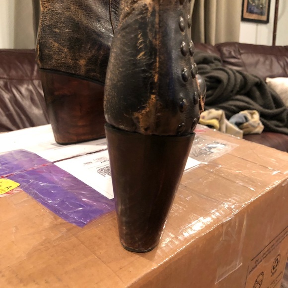 Bed Stu Distressed brown bootie wedge and fringe pull with stud detail - Picture 2 of 5